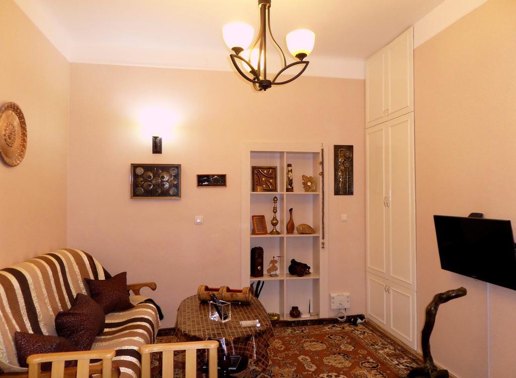 Apartament Ara & Gaya Аpartment Erywań Zewnętrze zdjęcie