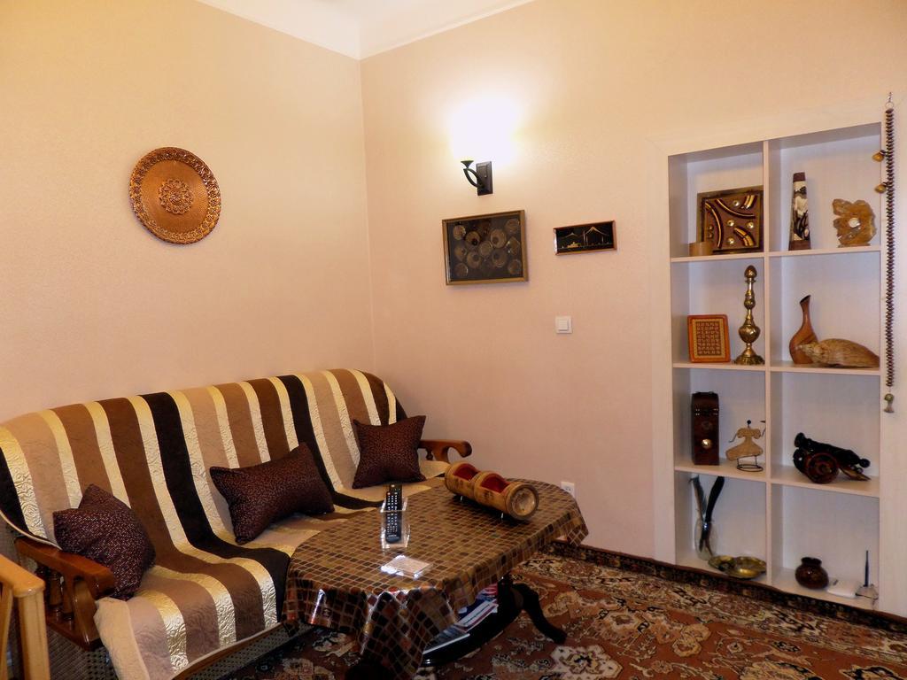 Apartament Ara & Gaya Аpartment Erywań Zewnętrze zdjęcie