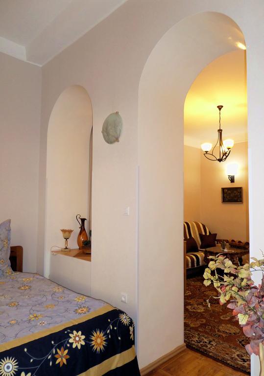 Apartament Ara & Gaya Аpartment Erywań Zewnętrze zdjęcie