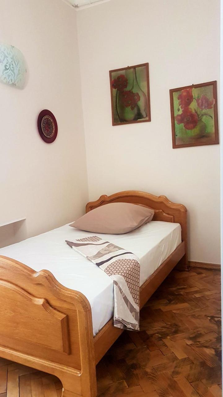 Apartament Ara & Gaya Аpartment Erywań Zewnętrze zdjęcie